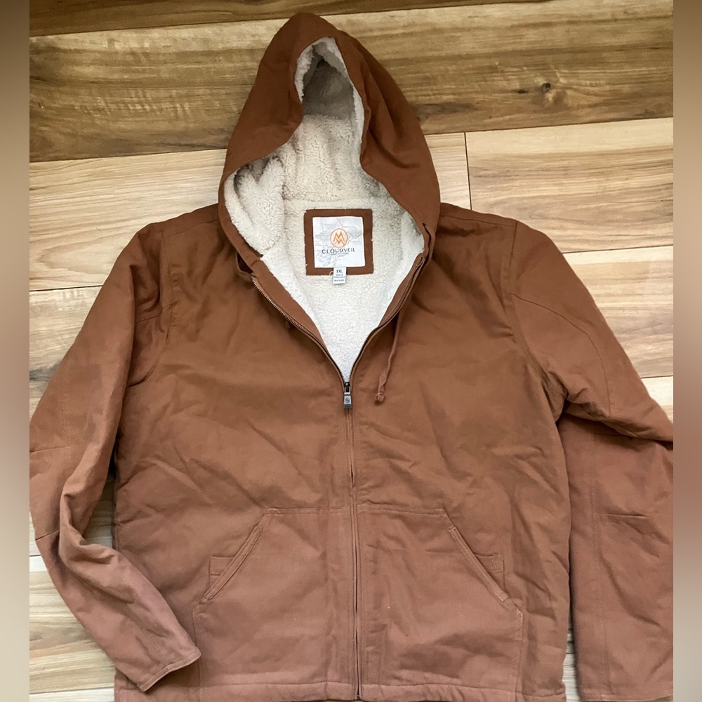 Women’s Cloudveil canvas Sherpa jacket.